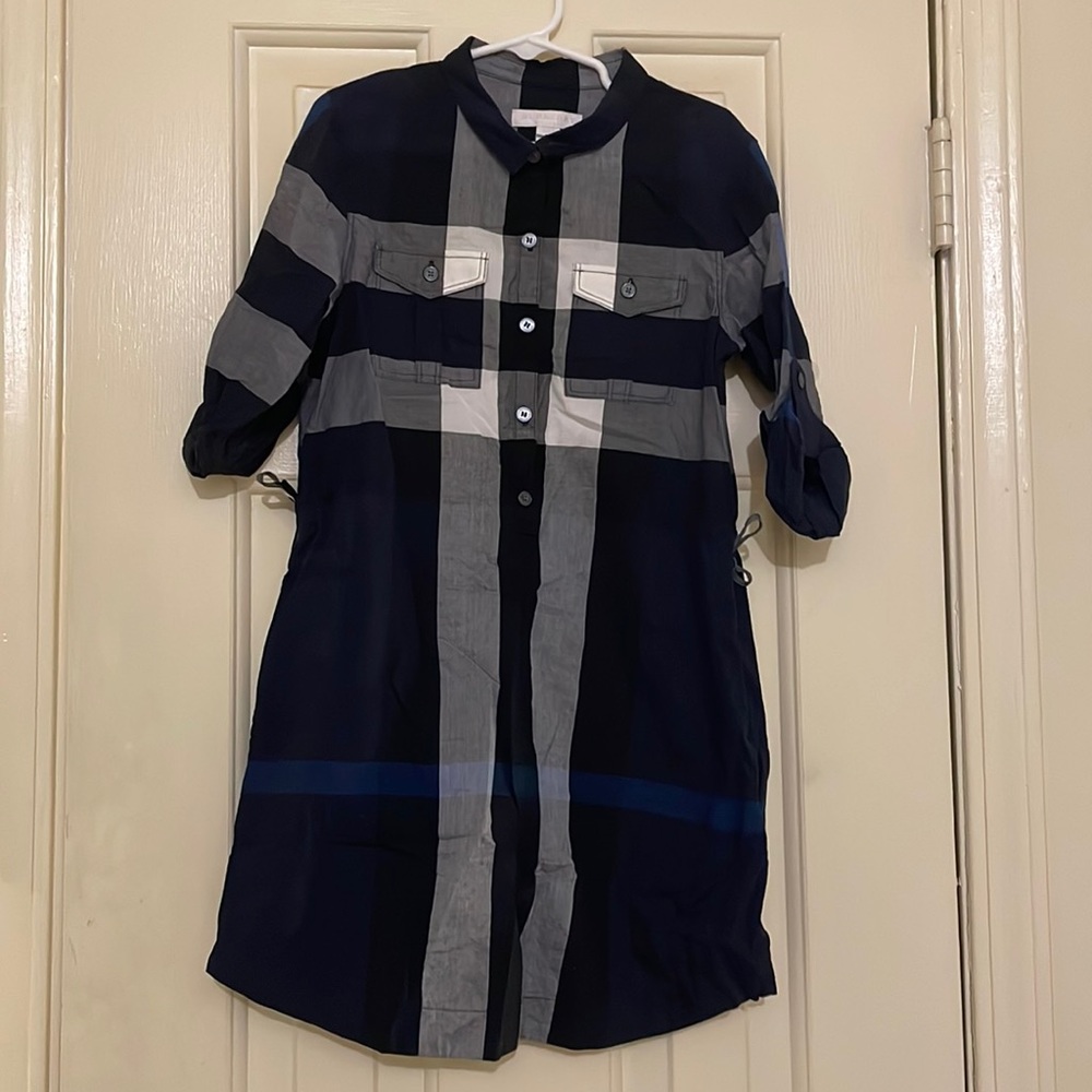 Burberry Dress EXCELLENT CONDITION.